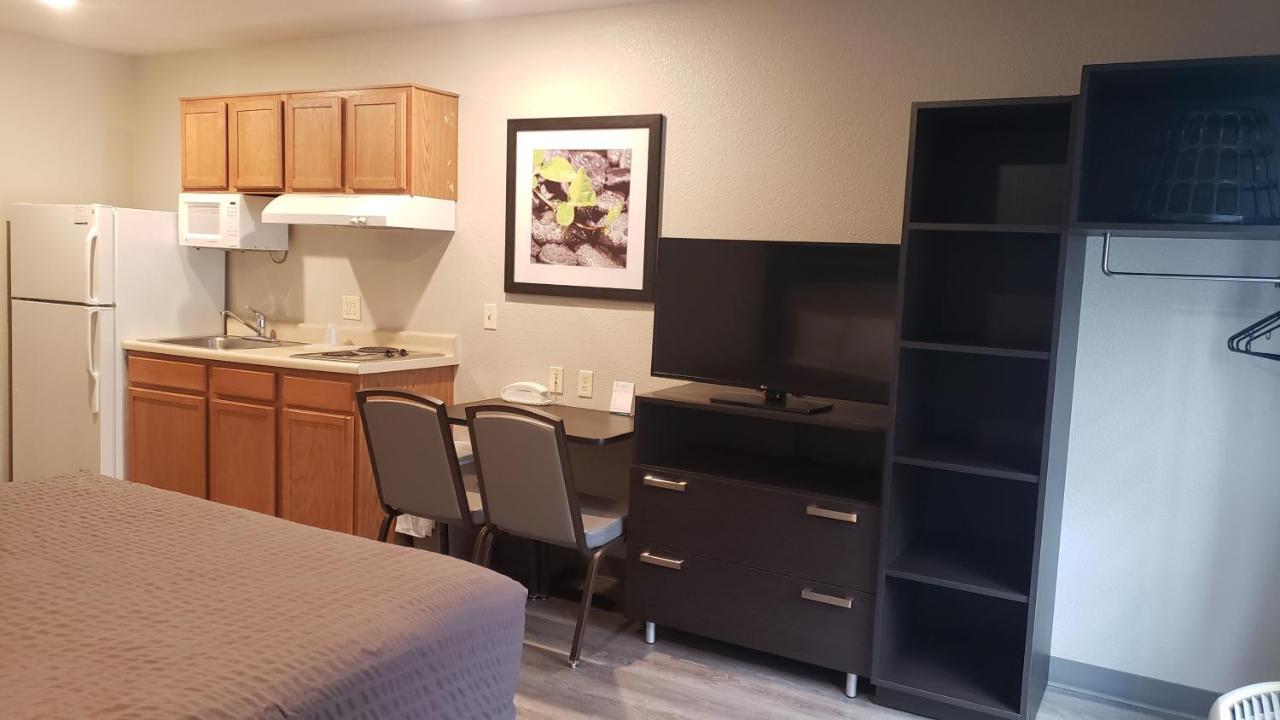 Woodspring Suites Kansas City Mission Merriam Εξωτερικό φωτογραφία